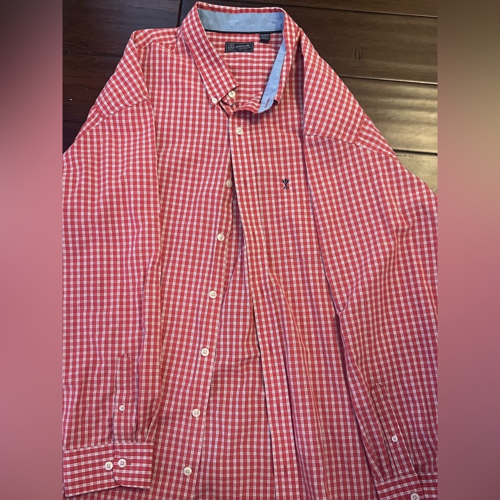 Arrow Red Plaid Men's Button Down Shirt